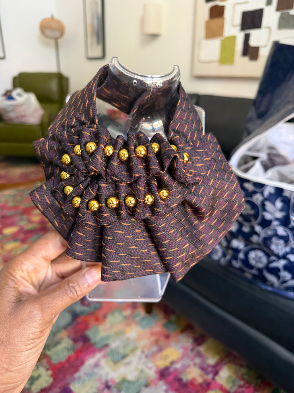 The Gilded Merlot Bloomtie